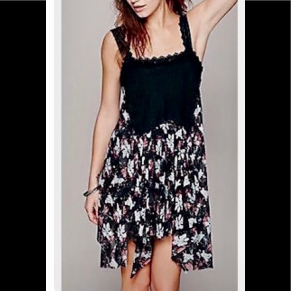 Free People Intimately Black Floral Crochet Lace Loose Boho Dress Trapeze